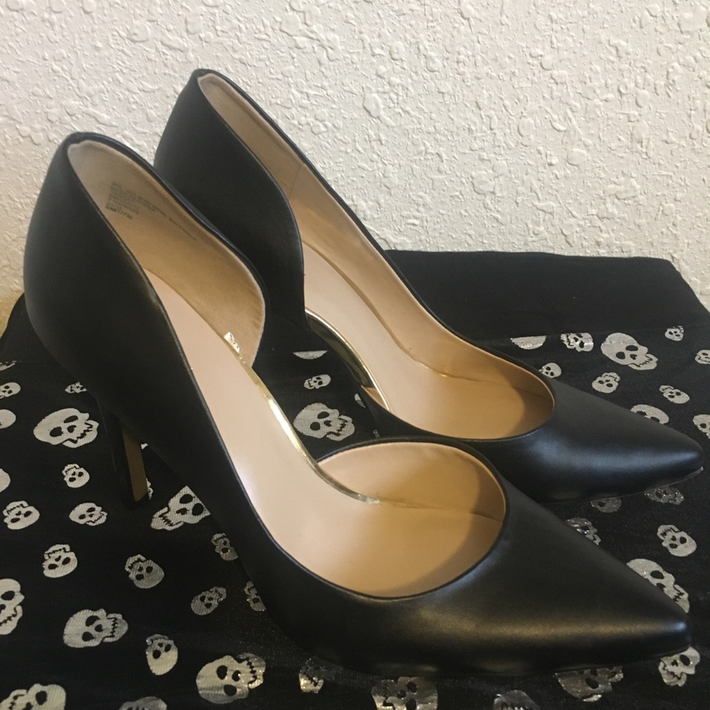 Size 9.5 Merona heels